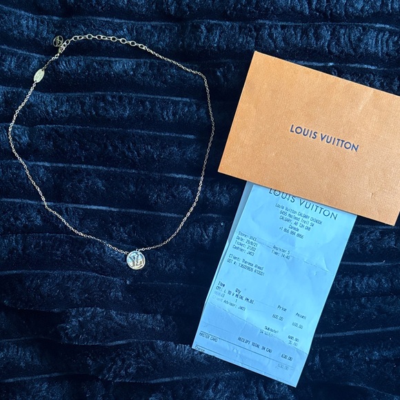 Louis Vuitton Jewelry - Louis Vuitton Gold Pendant Necklace